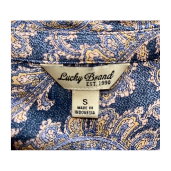 Women's Lucky Brand Paisley Print Boho Button Down Shirt. Size S - Picture 4 of 6